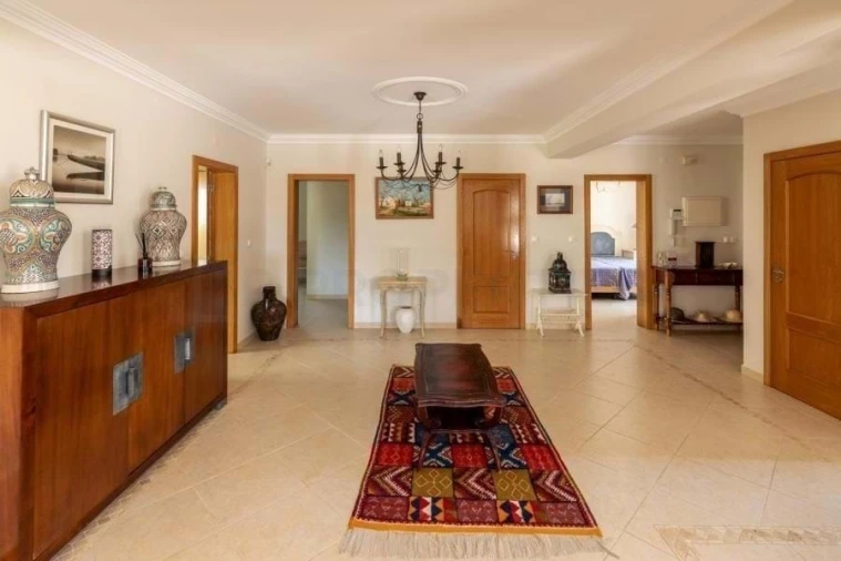 Moradia T4 para Venda em Almancil Foto 21