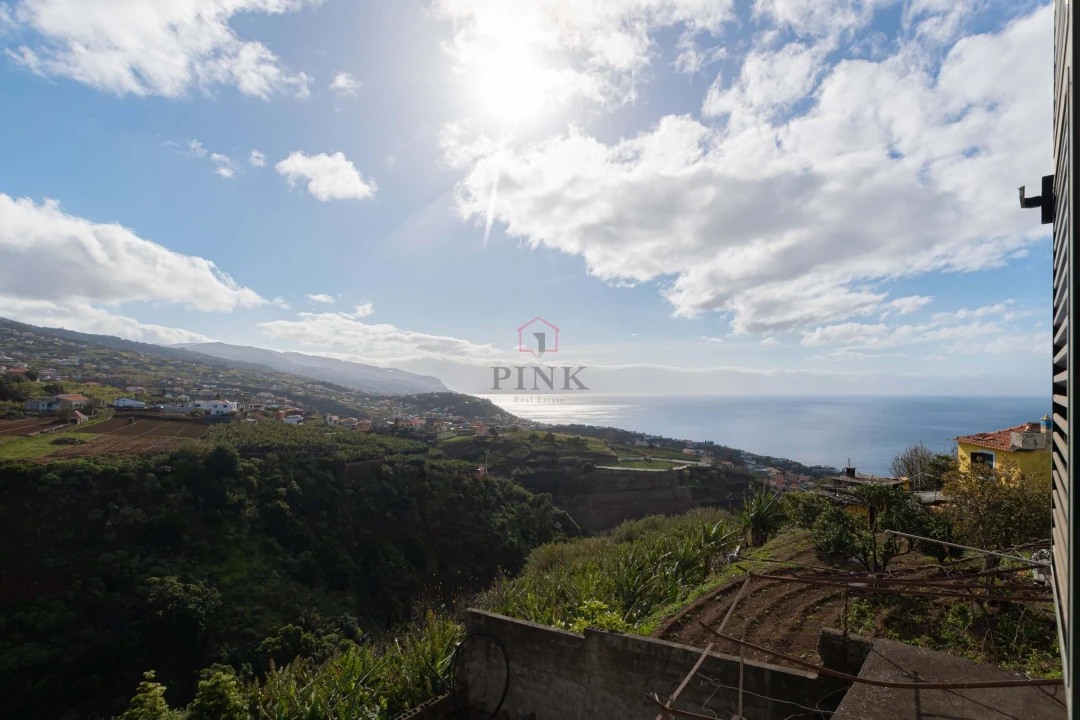 Moradia T10 para Venda em Canhas Foto 2