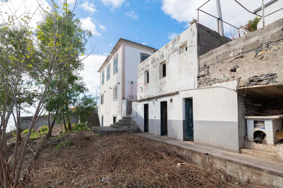 Moradia T10 para Venda em Canhas Foto 26