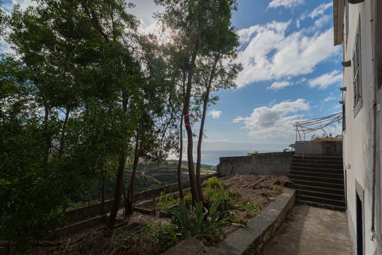 Moradia T10 para Venda em Canhas Foto 27