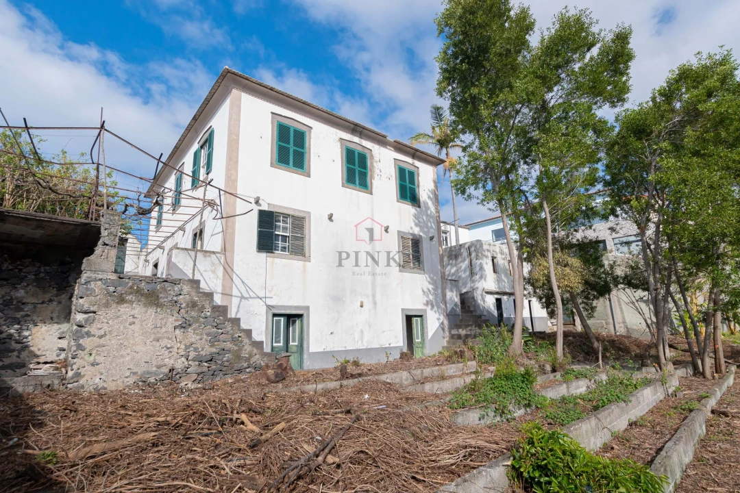 Moradia T10 para Venda em Canhas Foto 13