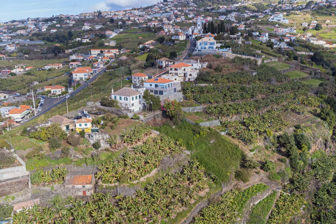 Moradia T10 para Venda em Canhas Foto 29