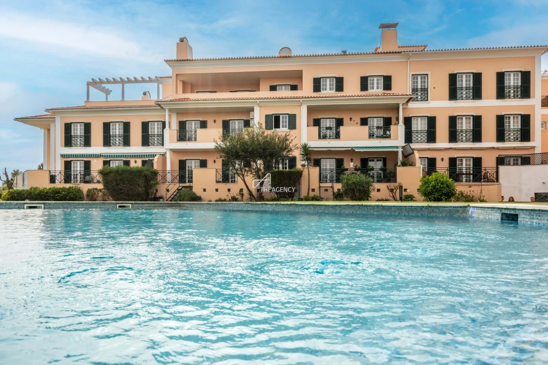 Apartamento T2 para Venda em Agualva e Mira-Sintra Foto 25