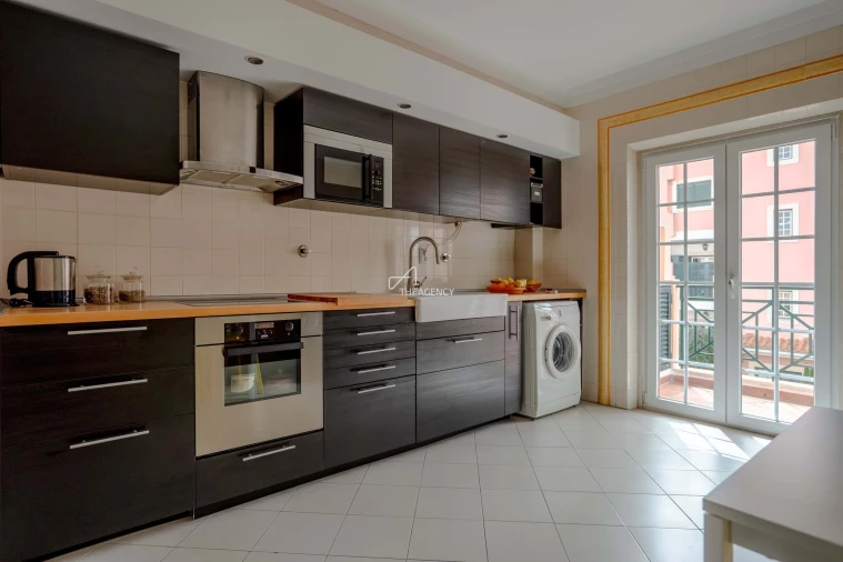 Apartamento T2 para Venda em Agualva e Mira-Sintra Foto 11