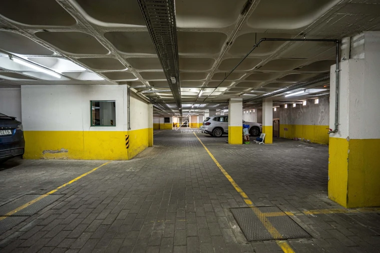 Apartamento T2 para Venda em Agualva e Mira-Sintra Foto 28