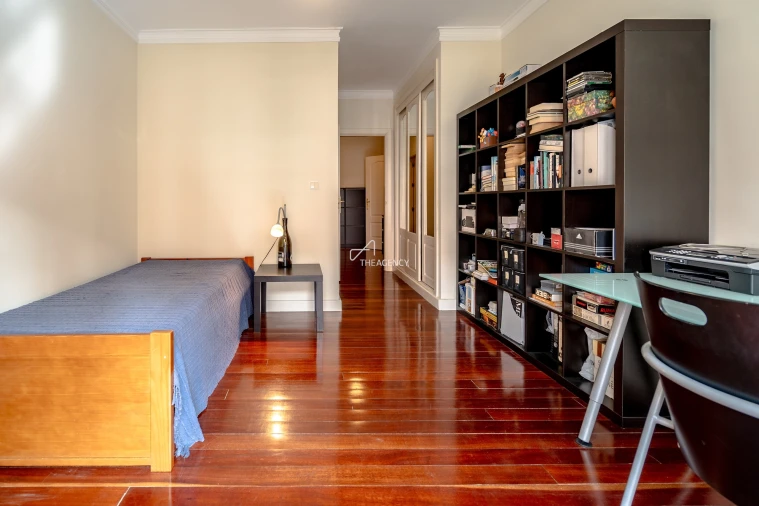 Apartamento T2 para Venda em Agualva e Mira-Sintra Foto 19