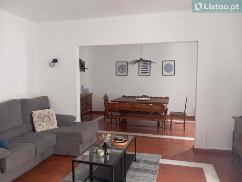 Moradia T5 para Venda em Nossa Senhora da Expectação Foto 1