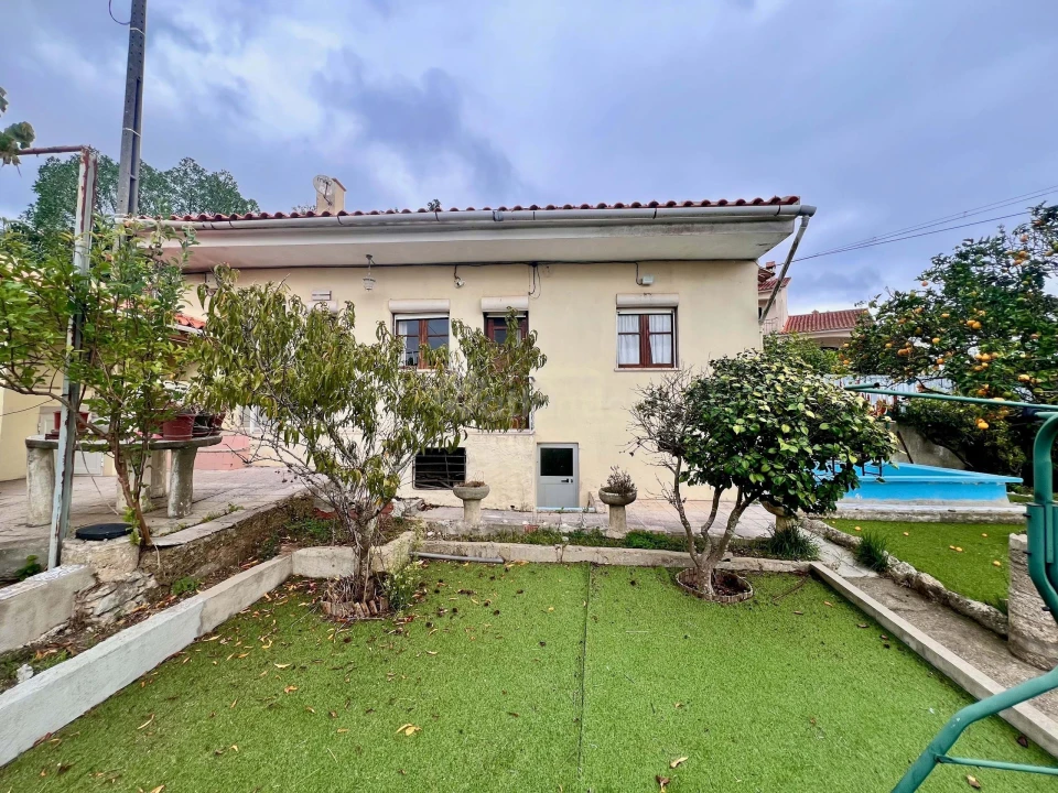 Moradia T4 para Venda em Agualva e Mira-Sintra Foto 35