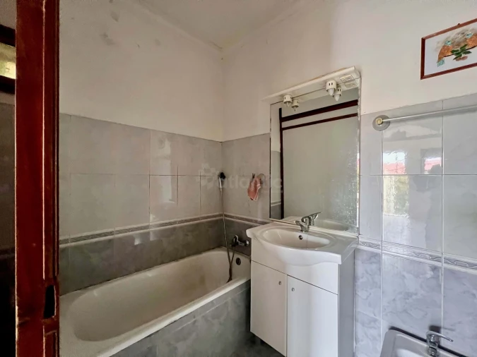 Moradia T4 para Venda em Agualva e Mira-Sintra Foto 48