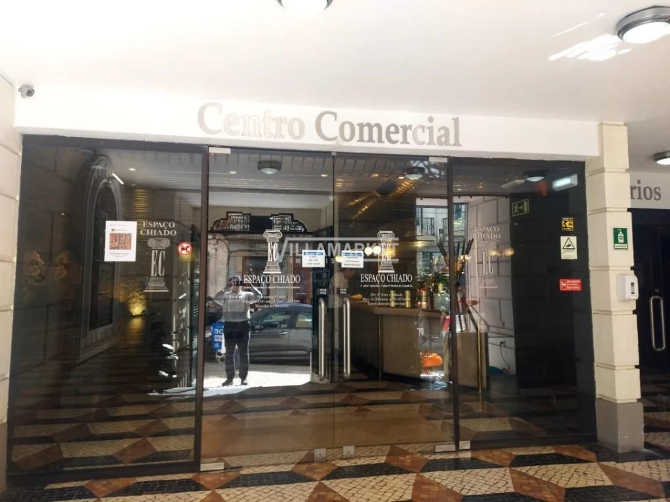 Negócio para Venda em Santa Maria Maior Foto 11