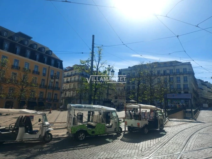 Negócio para Venda em Santa Maria Maior Foto 14