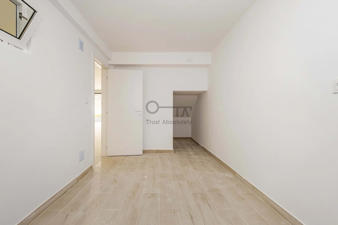 Moradia T4 para Venda em Alcabideche Foto 29