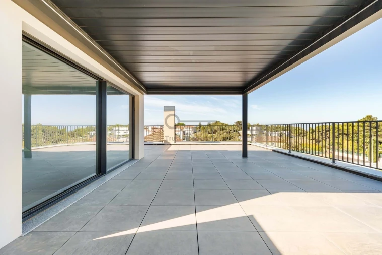 Moradia T4 para Venda em Alcabideche Foto 26