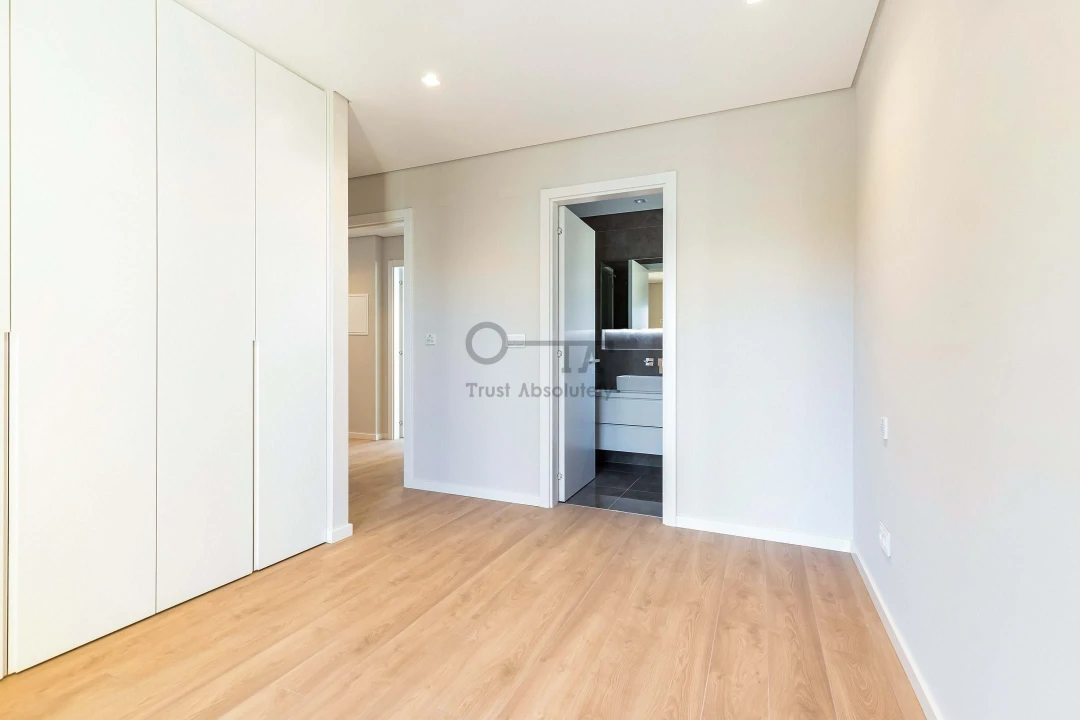 Moradia T4 para Venda em Alcabideche Foto 18