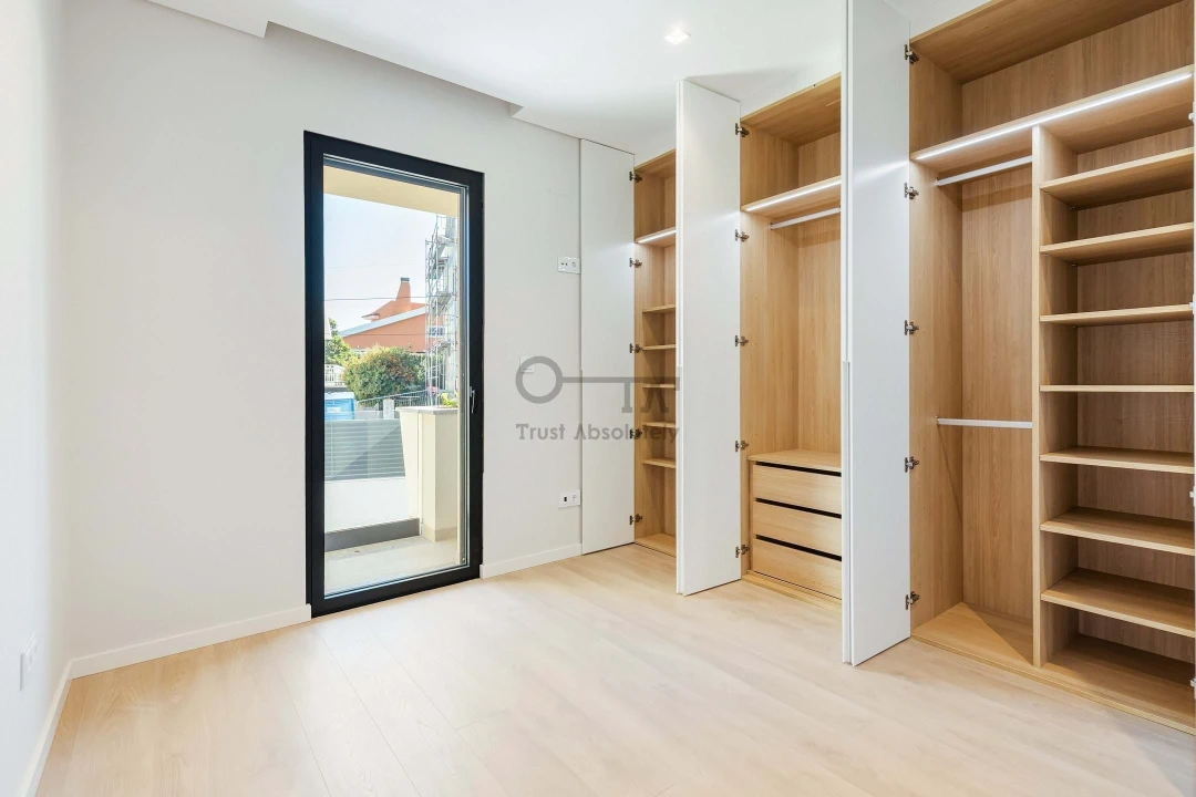 Moradia T4 para Venda em Alcabideche Foto 19