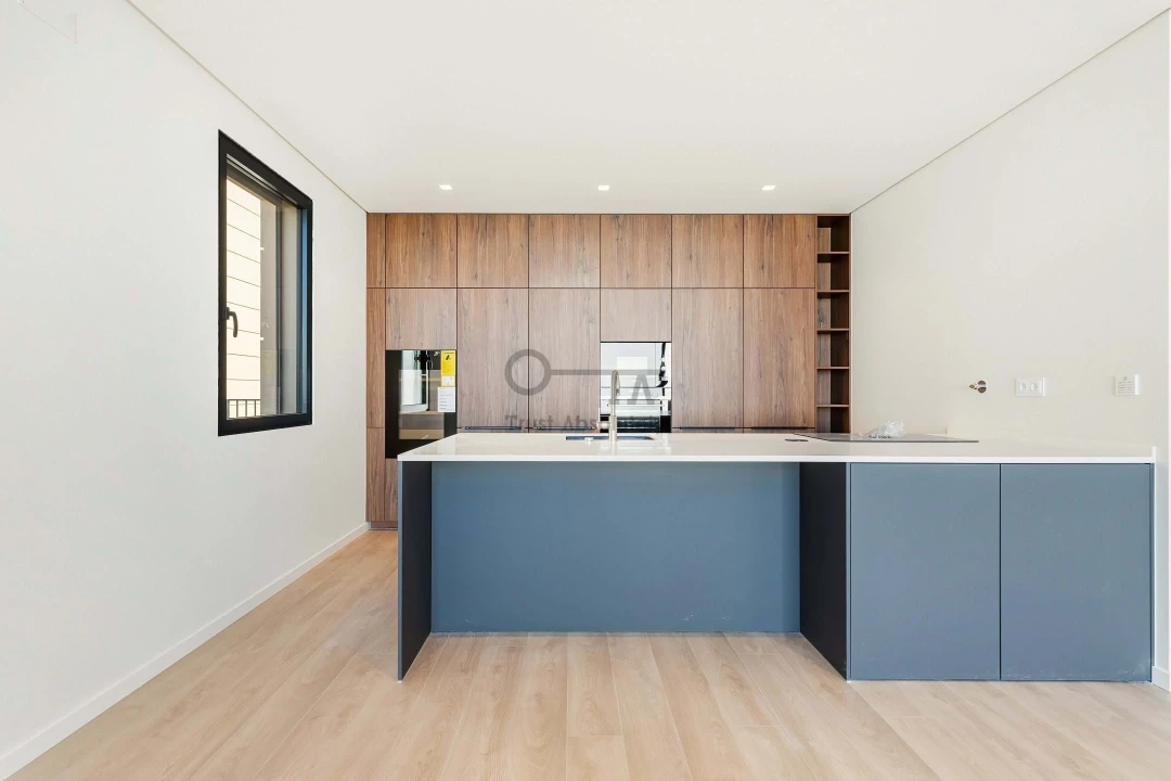 Moradia T4 para Venda em Alcabideche Foto 7