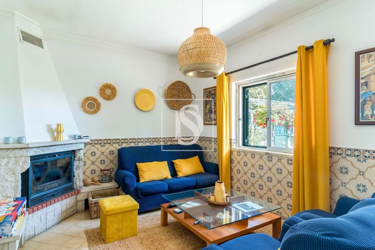 Moradia T5 para Venda em Charneca de Caparica e Sobreda Foto 7