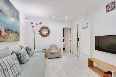 Apartamento T1 para Arrendamento em Arroios