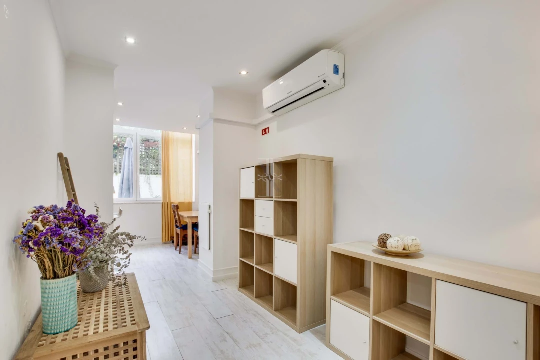 Apartamento T1 para Arrendamento em Arroios Foto 17