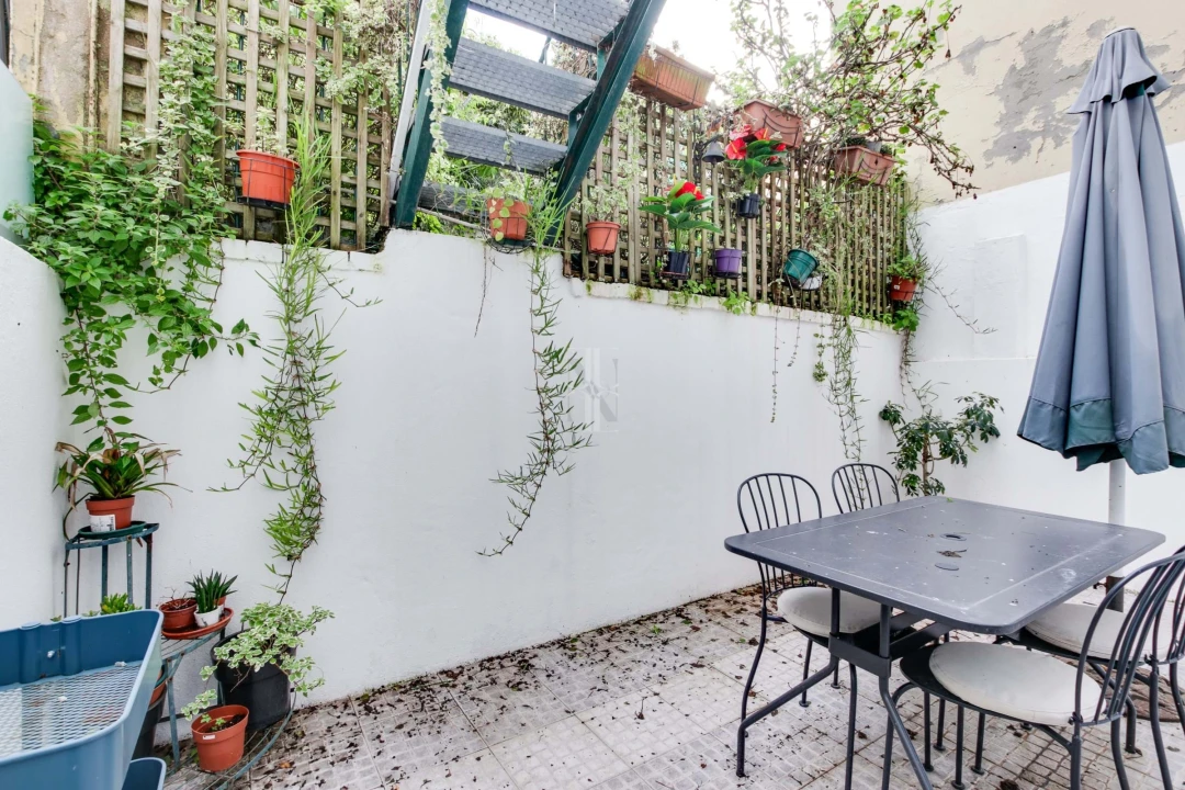 Apartamento T1 para Arrendamento em Arroios Foto 28