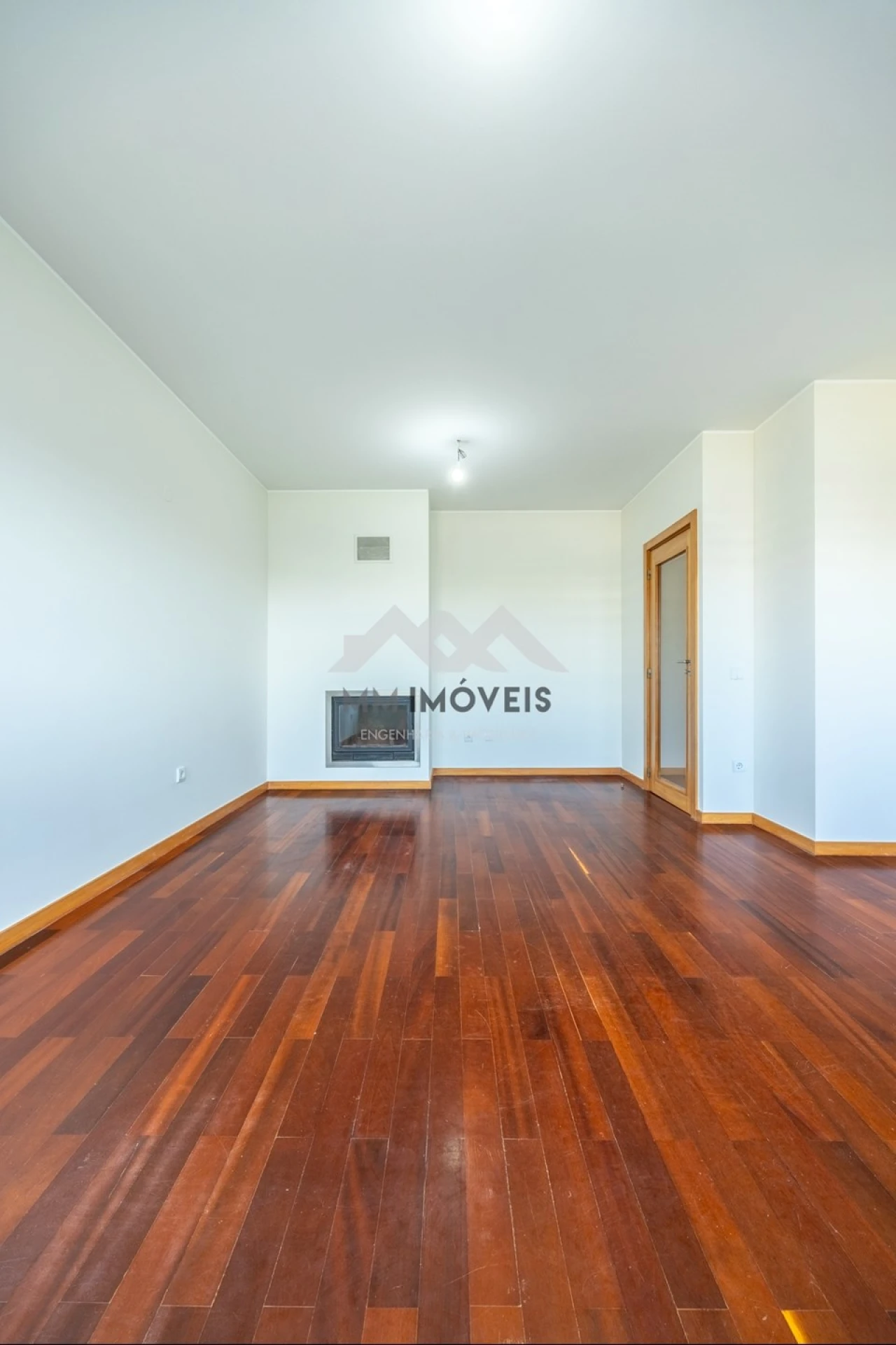 Apartamento T1 para Arrendamento em Pedrouços Foto 30