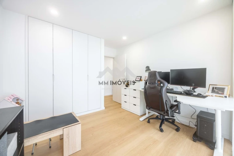 Apartamento T3 para Venda em Ermesinde Foto 37