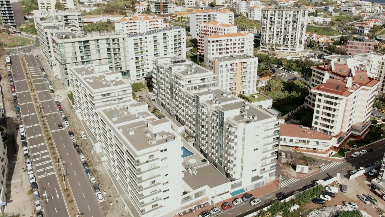 Apartamento T1 para Venda em São Martinho Foto 30