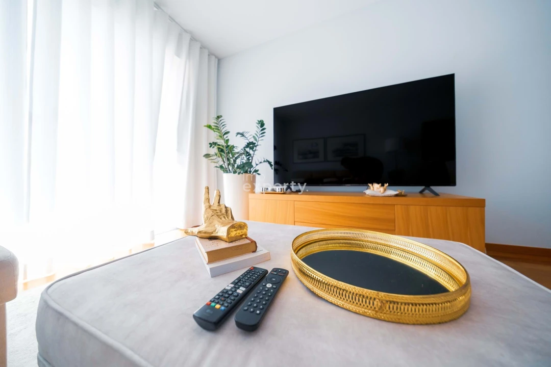 Apartamento T1 para Venda em São Martinho Foto 7