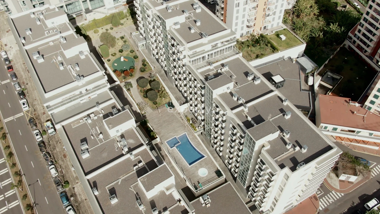 Apartamento T1 para Venda em São Martinho Foto 31