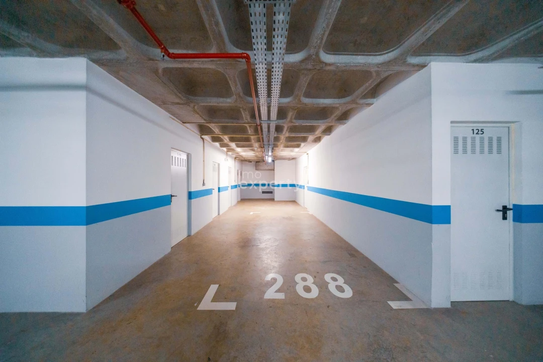 Apartamento T1 para Venda em São Martinho Foto 24