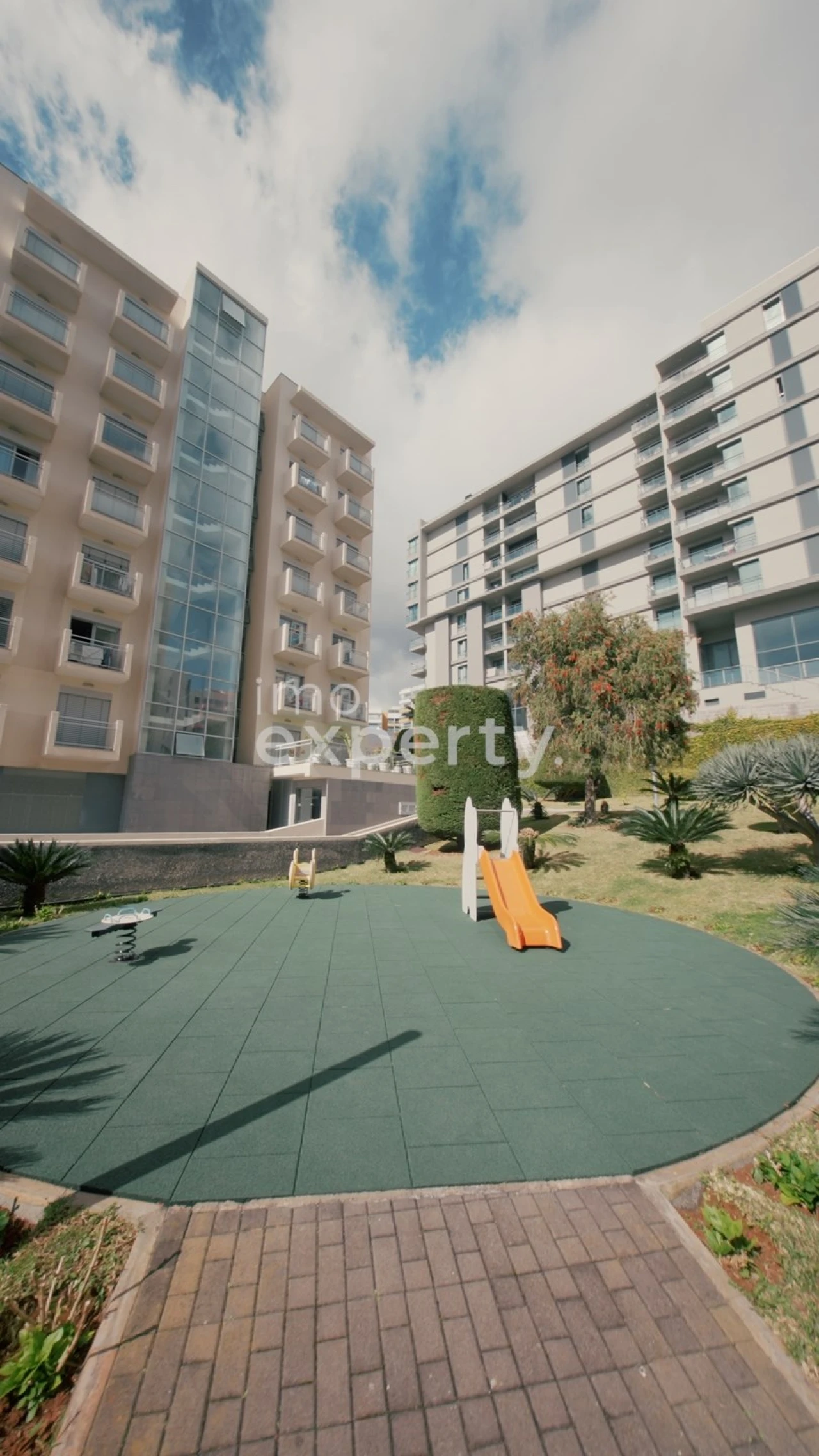 Apartamento T1 para Venda em São Martinho Foto 28