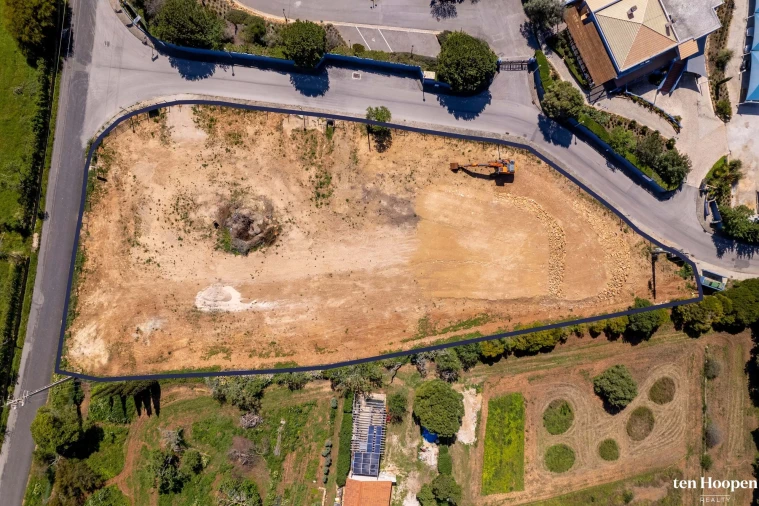 Terreno para Venda em Luz Foto 4