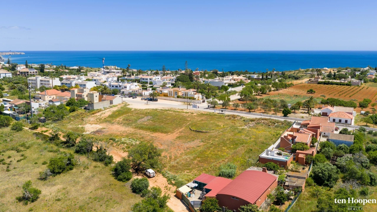 Terreno para Venda em Luz Foto 9