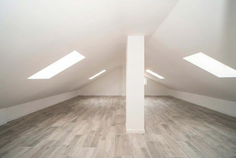 Moradia T4 para Venda em Santa Maria, São Pedro e Matacães Foto 31