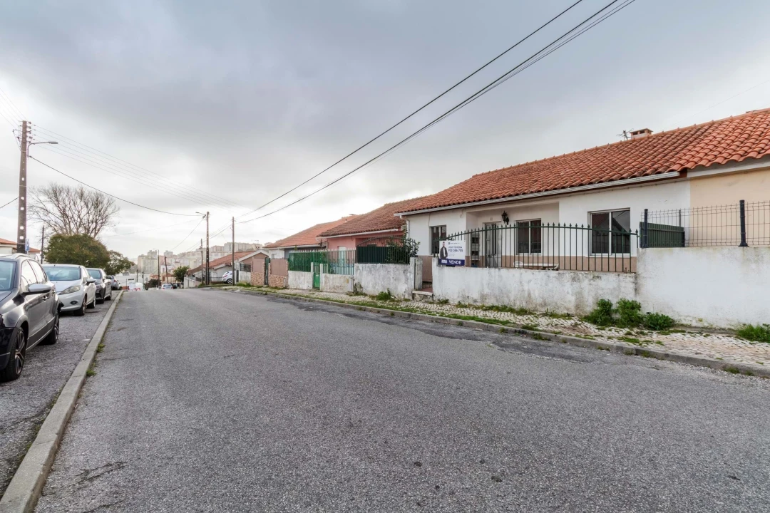 Moradia T3 para Venda em Agualva e Mira-Sintra Foto 47