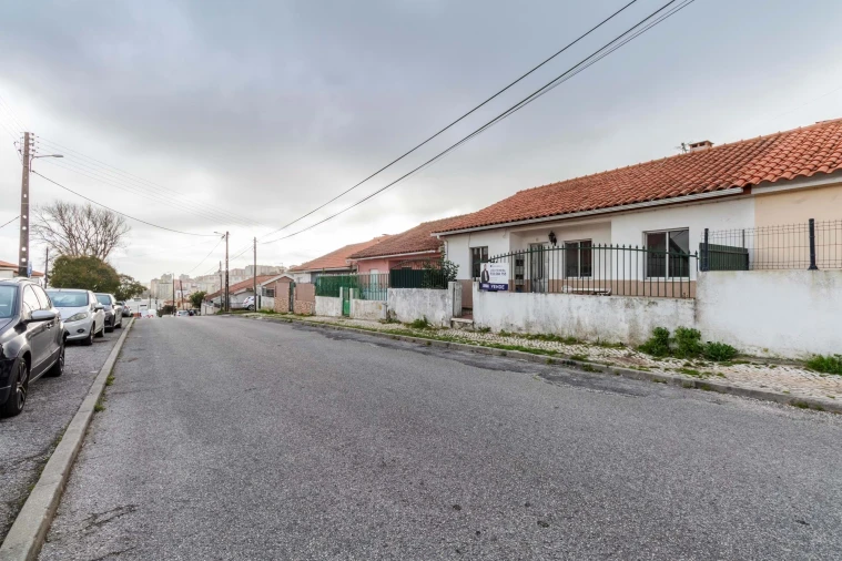 Moradia T3 para Venda em Agualva e Mira-Sintra Foto 47