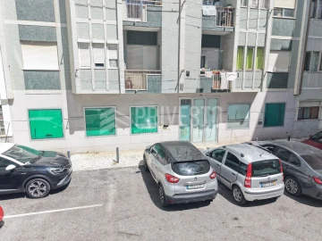 Negócio para Venda em Agualva e Mira-Sintra