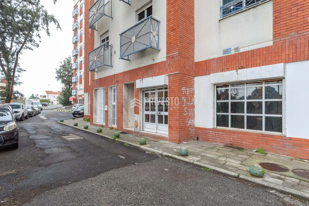 Negócio para Venda em Algueirão-Mem Martins Foto 13