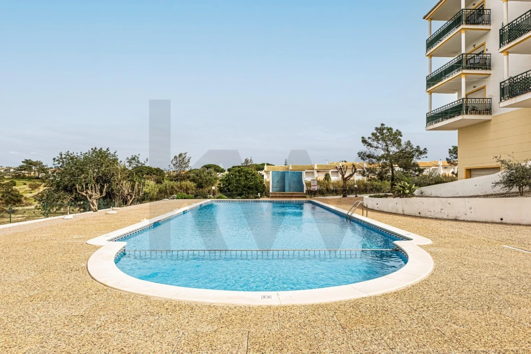 Apartamento T2 para Arrendamento férias em Guia Foto 24