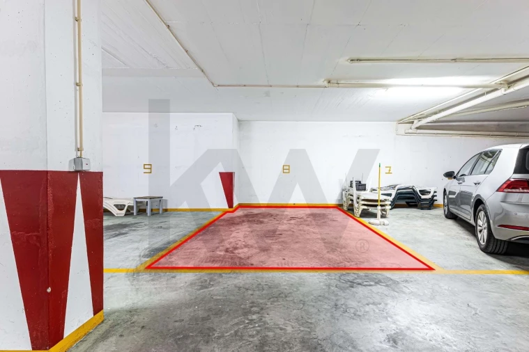 Apartamento T2 para Arrendamento férias em Guia Foto 26