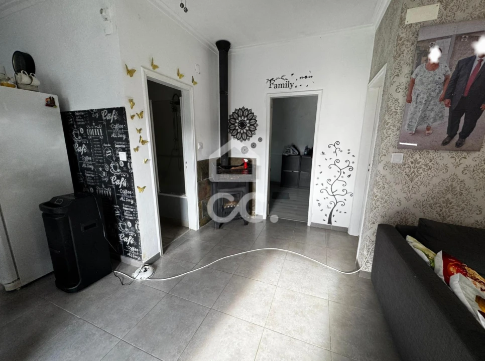 Moradia T2 para Venda em Carregado e Cadafais Foto 10
