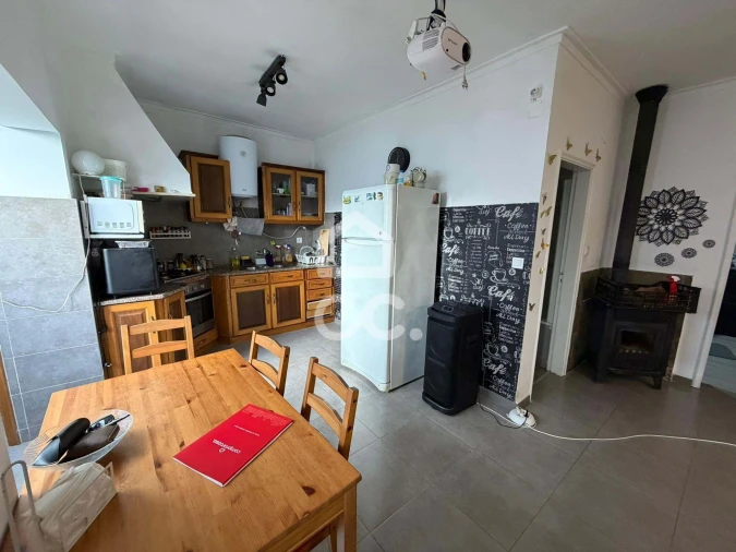 Moradia T2 para Venda em Carregado e Cadafais Foto 12