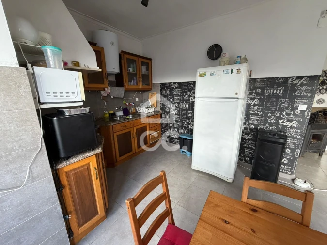 Moradia T2 para Venda em Carregado e Cadafais Foto 14