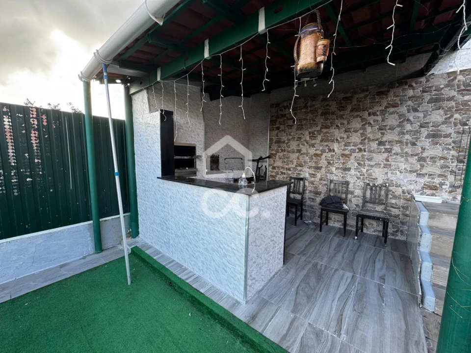 Moradia T2 para Venda em Carregado e Cadafais Foto 6