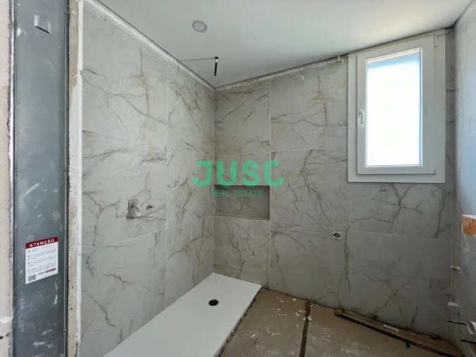 Moradia T3 para Venda em Azeitão (São Lourenço e São Simão) Foto 8