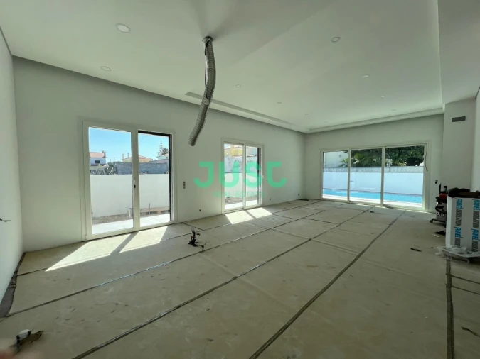 Moradia T3 para Venda em Azeitão (São Lourenço e São Simão) Foto 4