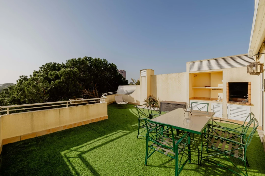 Apartamento T2 para Venda em Caparica e Trafaria Foto 5