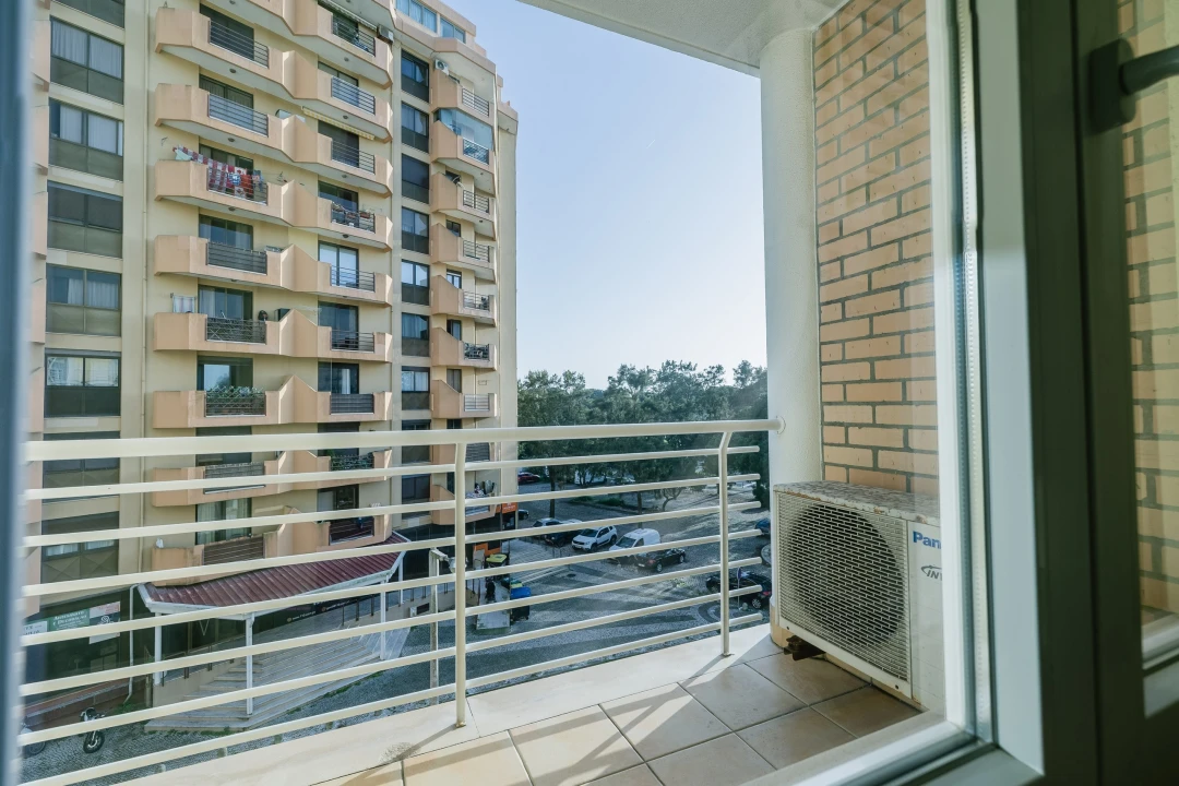 Apartamento T2 para Venda em Caparica e Trafaria Foto 18