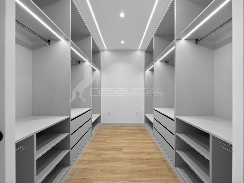 Moradia T3 para Venda em Ponta do Pargo Foto 12