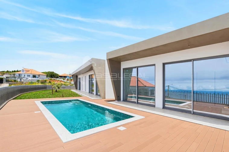 Moradia T3 para Venda em Ponta do Pargo Foto 2